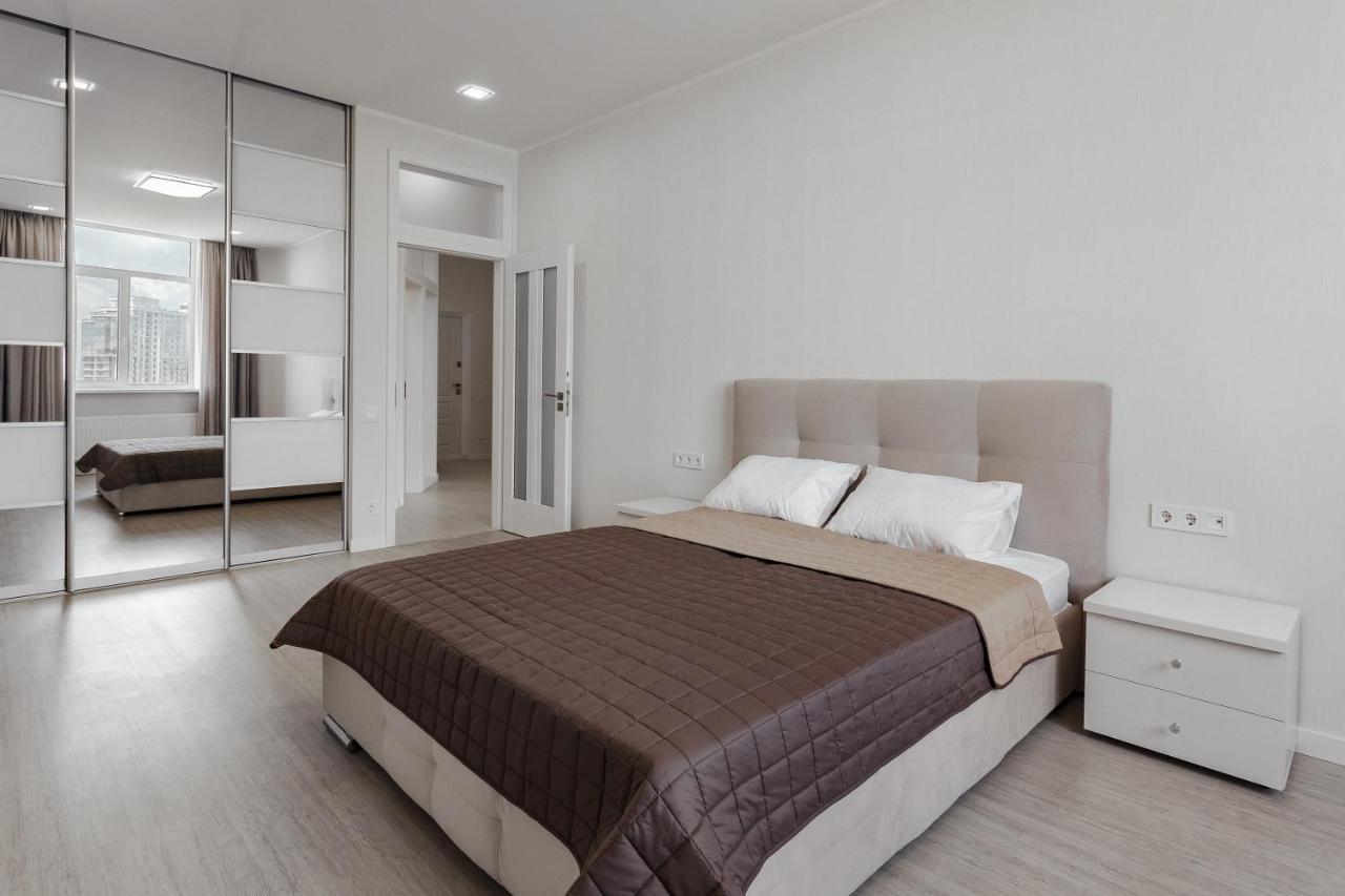 Prestige Plaza Apartments Odesa Exterior photo