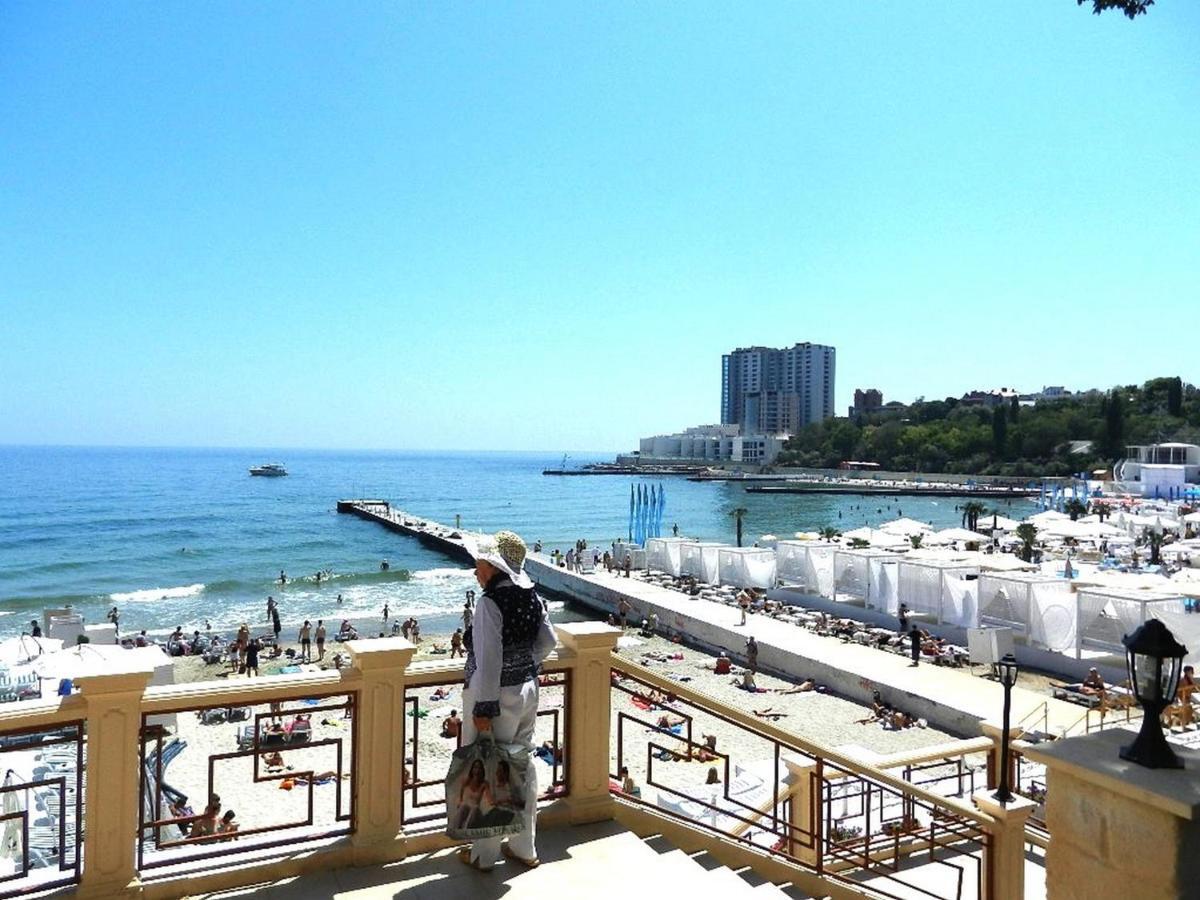 Prestige Plaza Apartments Odesa Room photo