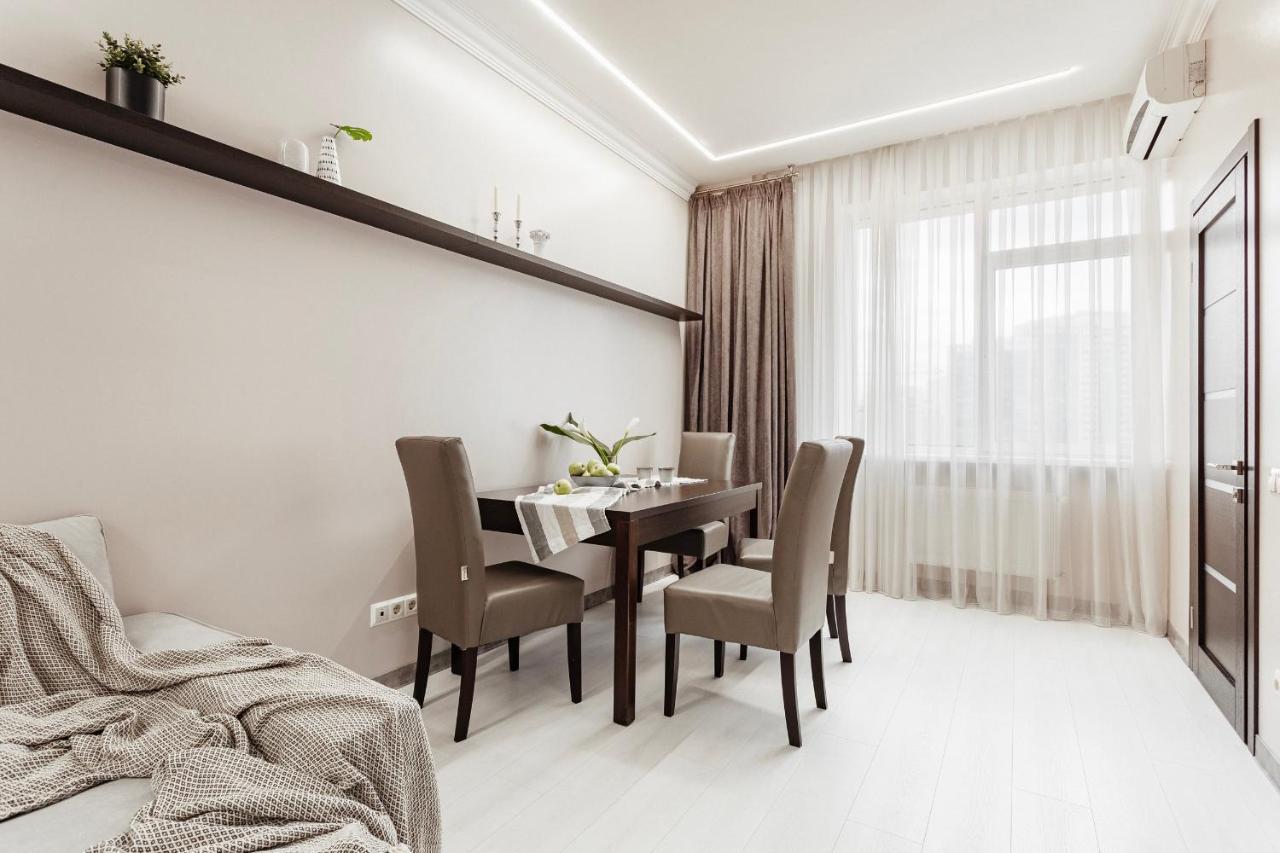 Prestige Plaza Apartments Odesa Exterior photo